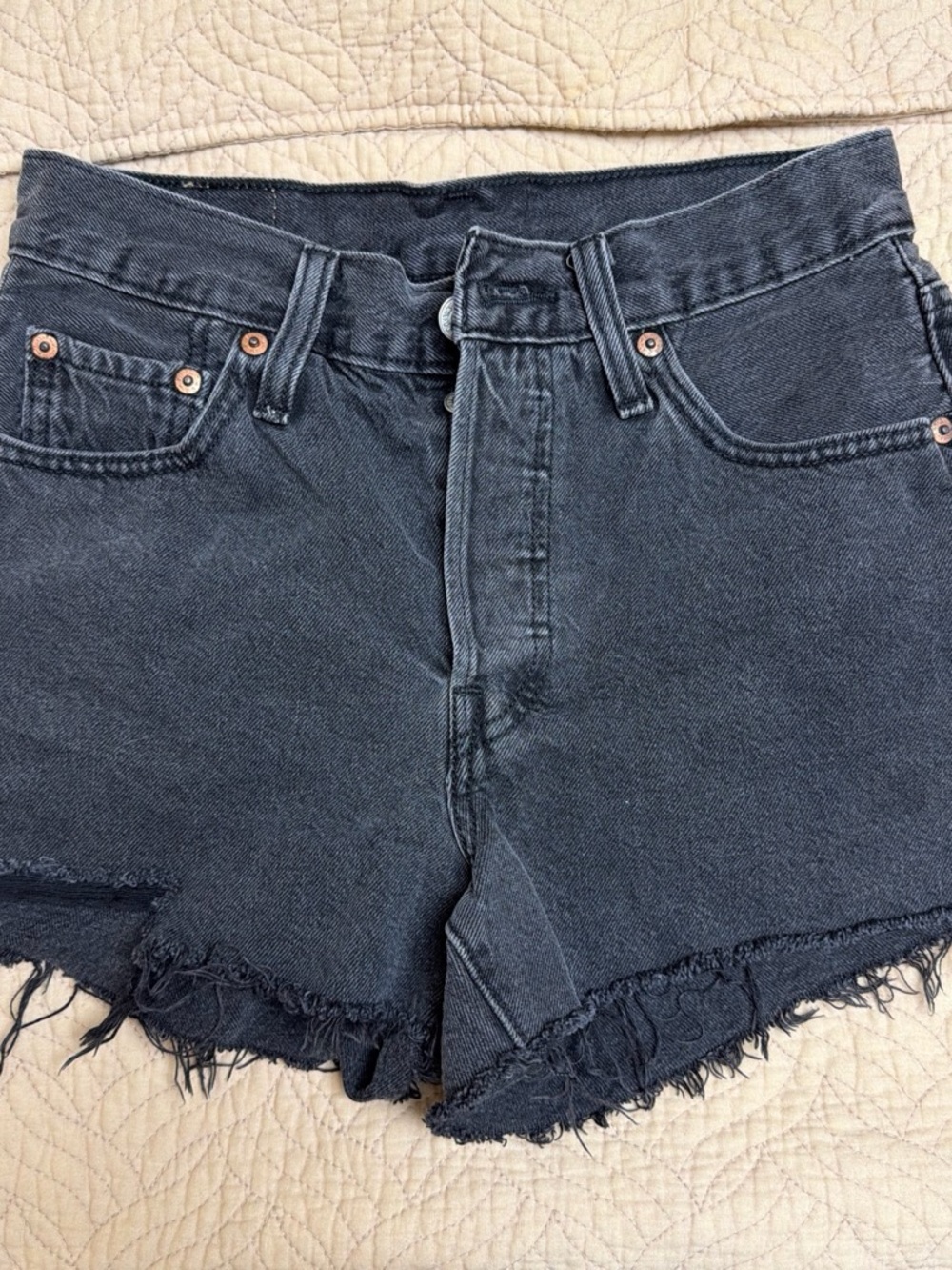Levi's Black High-Rise Frayed Hem Denim Shorts
